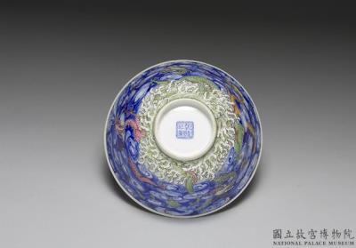 图片[3]-Bowl with dragon and cloud in yangcai painted enamels, Qianlong reign (1736-1795), Qing dynasty-China Archive